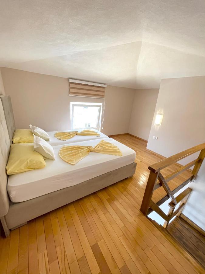 Apartments Harris Ulcinj Eksteriør billede
