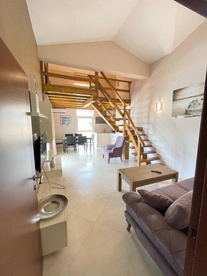 Apartments Harris Ulcinj Eksteriør billede